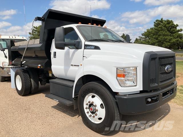 Ford F-750 Lastbiler med tip