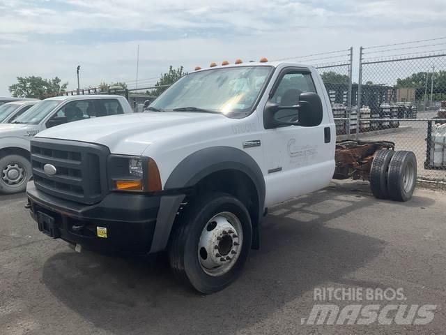 Ford F450 Kabiner og interiør