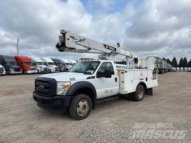 Ford F550 Lastbilmonterede lifte