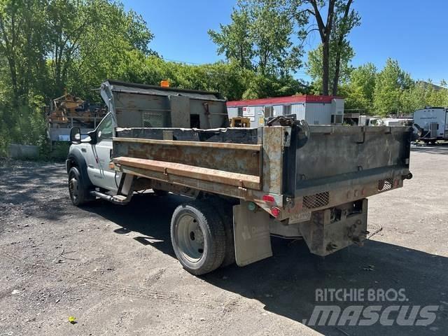 Ford F550 Lastbiler med tip