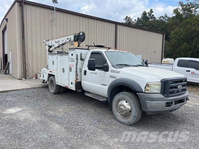 Ford F550 Forsvar/Miljø