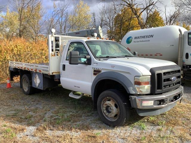 Ford F550 Lastbil med kran