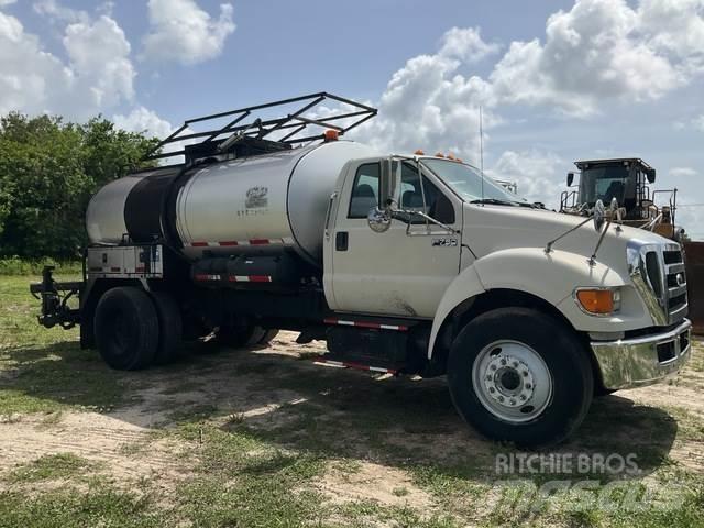 Ford F750 Betonbiler