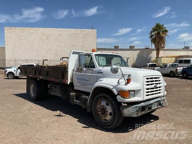 Ford F800 Lastbiler med tip