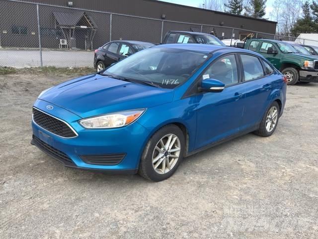Ford Focus SE Biler