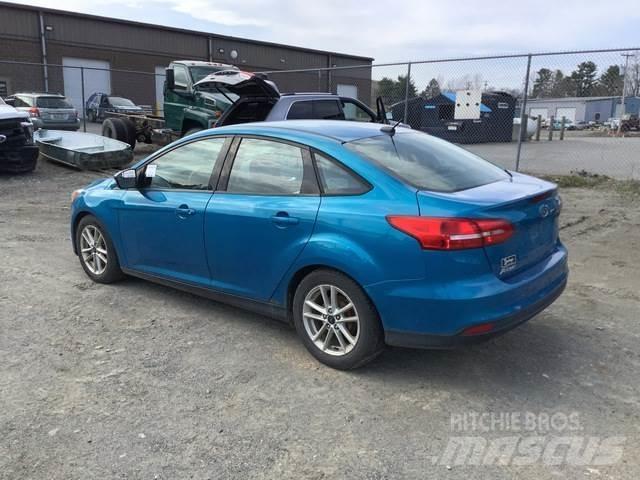 Ford Focus SE Biler