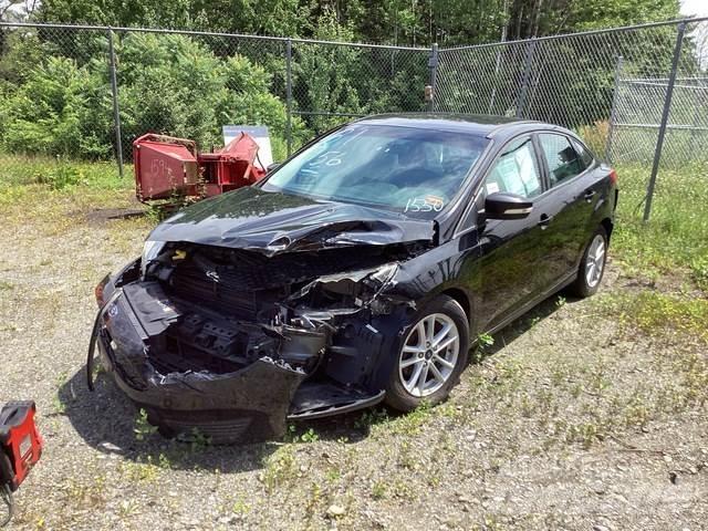 Ford Focus SE Biler