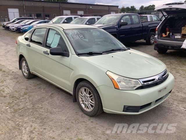 Ford Focus SE Biler