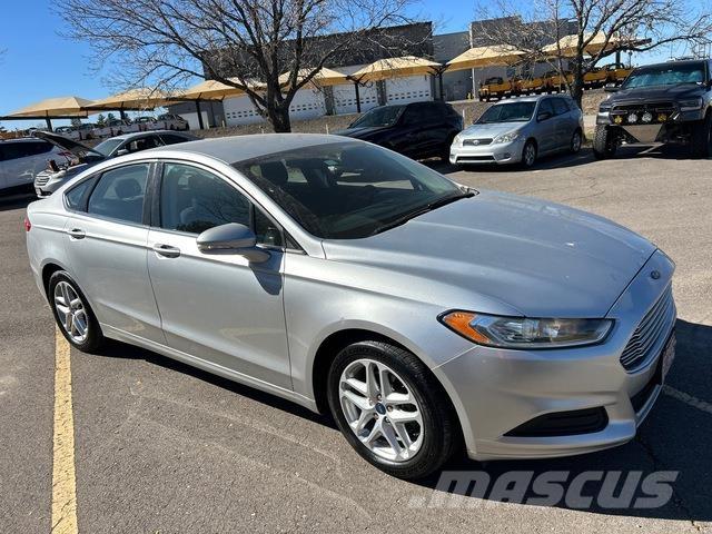 Ford Fusion Biler