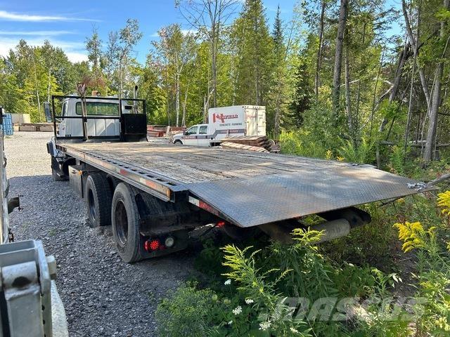 Ford L8000 Bjærgningskøretøjer