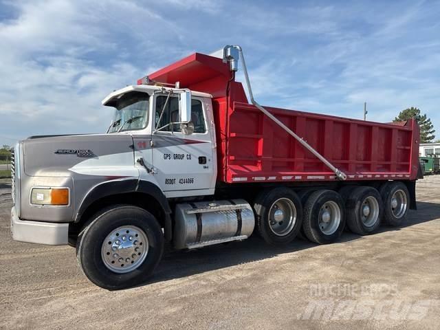 Ford L9000 Lastbiler med tip