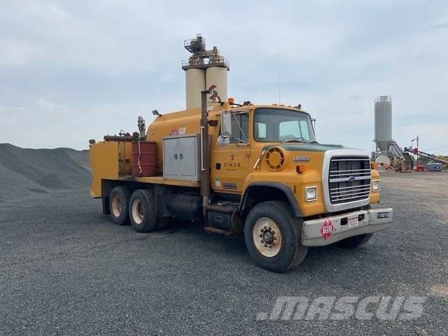 Ford LNT8000 Tankbiler