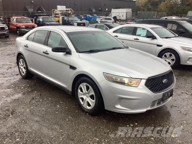 Ford Taurus Biler