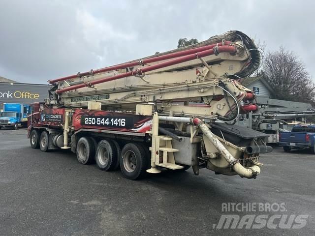 Freightliner  Betonpumper