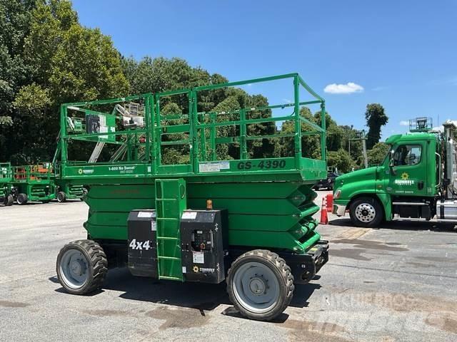Genie GS-4390 Saxlifte