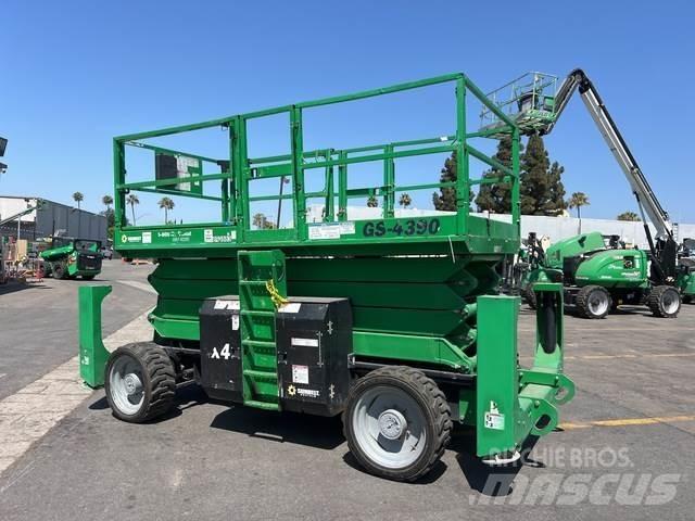 Genie GS-4390 Saxlifte