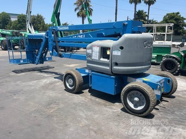 Genie Z-45/25J Bomlifte med knækarm