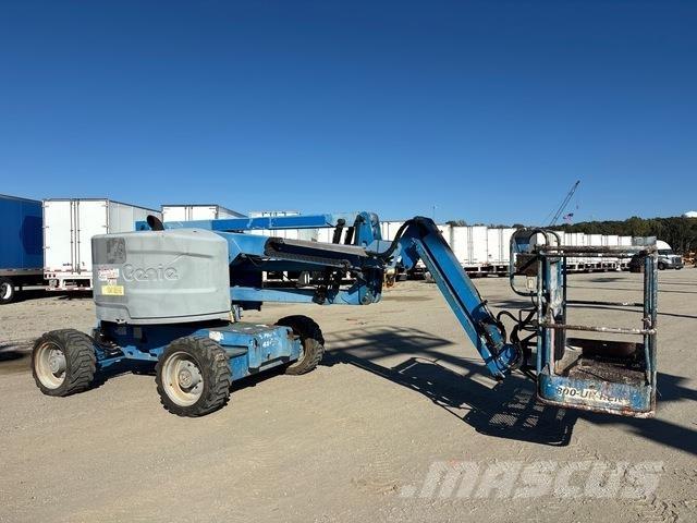 Genie Z-45/25J Bomlifte med knækarm