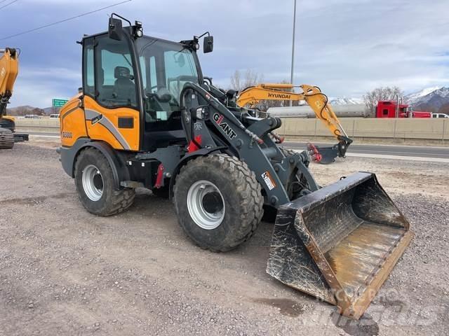 GiANT G5000 Læssemaskiner på hjul