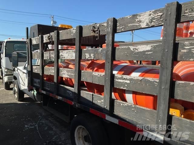 GMC 3500 Lastbil med lad/Flatbed