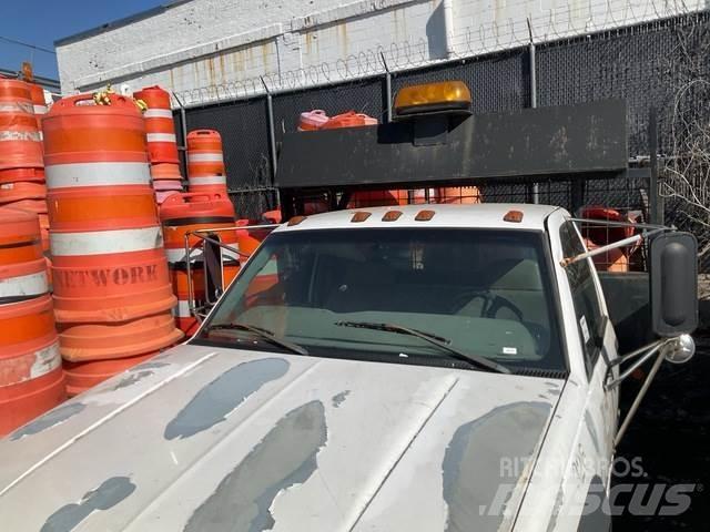 GMC 3500 Lastbil med lad/Flatbed