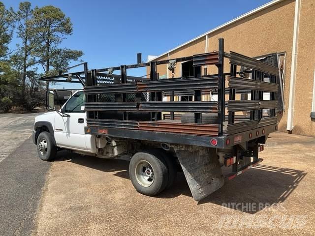 GMC 3500 Lastbil med lad/Flatbed