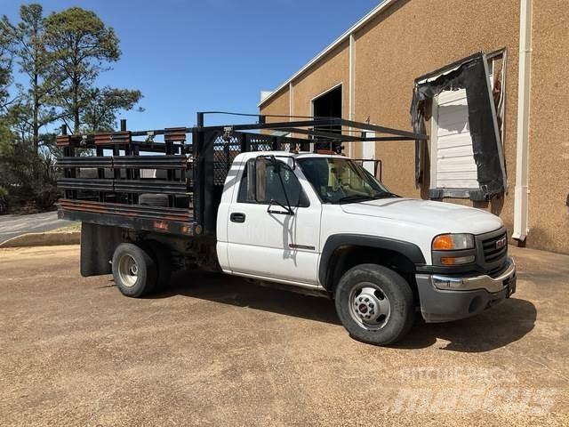 GMC 3500 Lastbil med lad/Flatbed