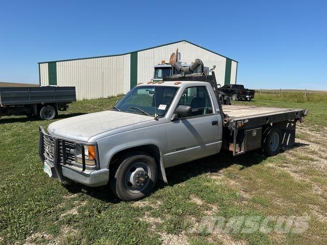 GMC 3500 Lastbil med lad/Flatbed