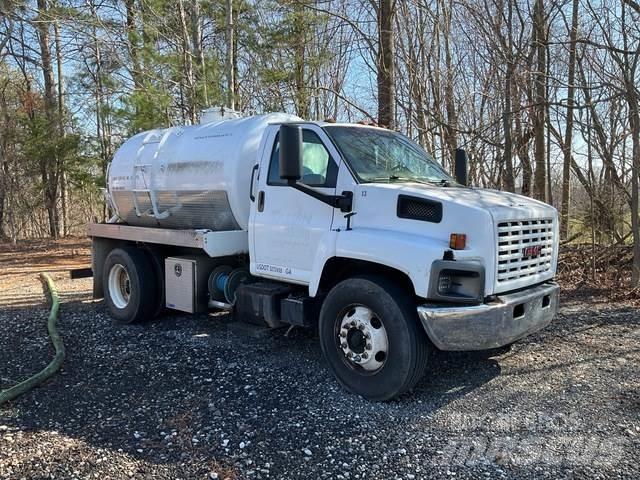 GMC C6500 Slamsuger