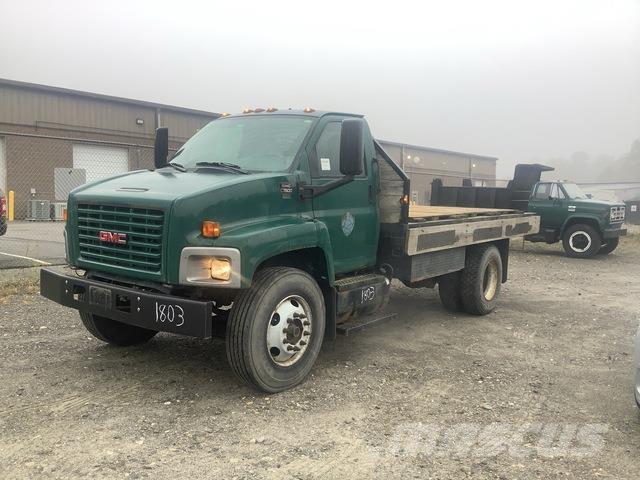 GMC C7500 Lastbil med lad/Flatbed