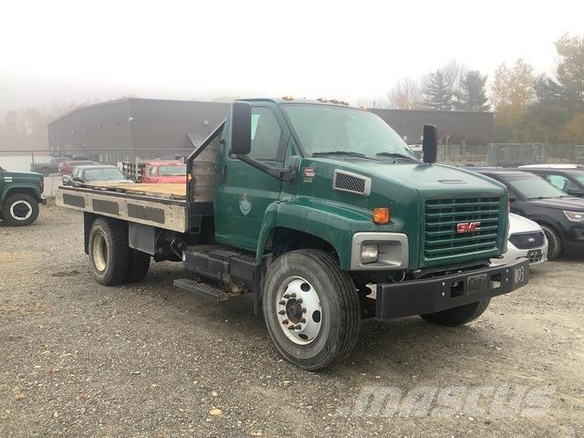 GMC C7500 Lastbil med lad/Flatbed