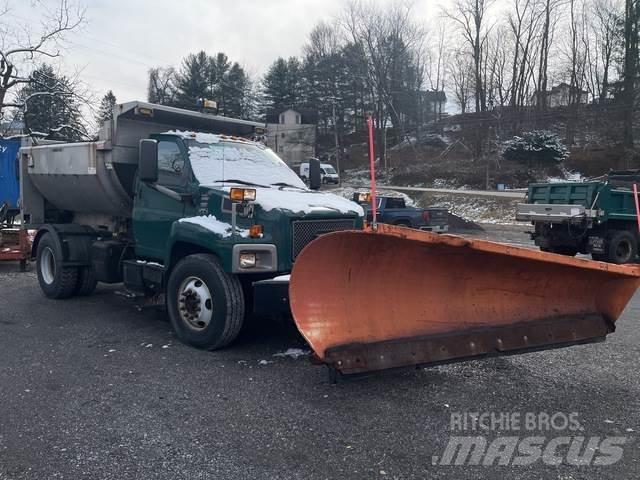 GMC C8500 Sneskovle og -plove