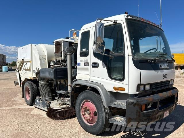 GMC T7500 Fejebiler