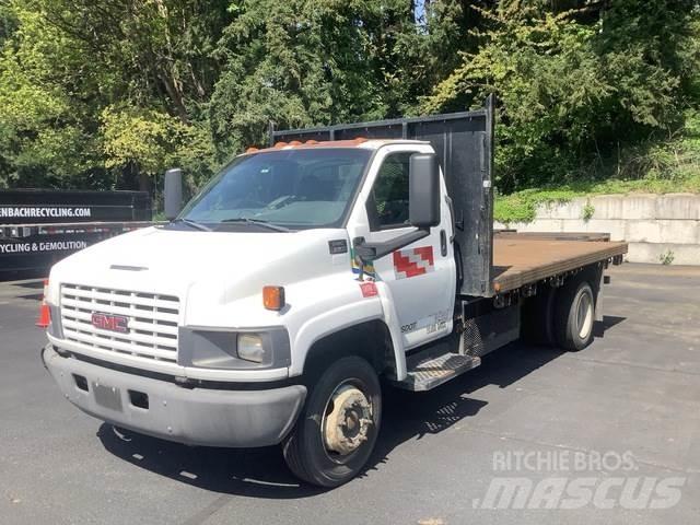 GMC Topkick Lastbil med lad/Flatbed