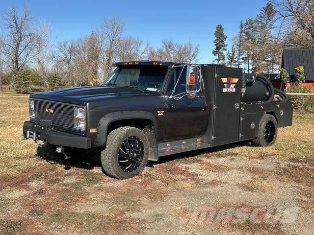 GMC V3500 Slamsuger
