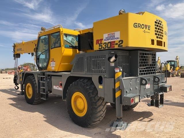 Grove RT530E-2 Kraner til hårdt terræn