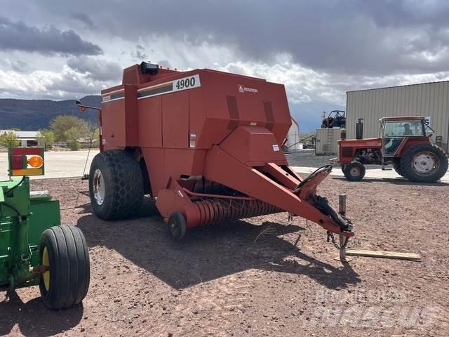 Hesston 4900 Pressere til firkantede baller
