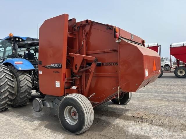 Hesston 5556A Rundballe-pressere
