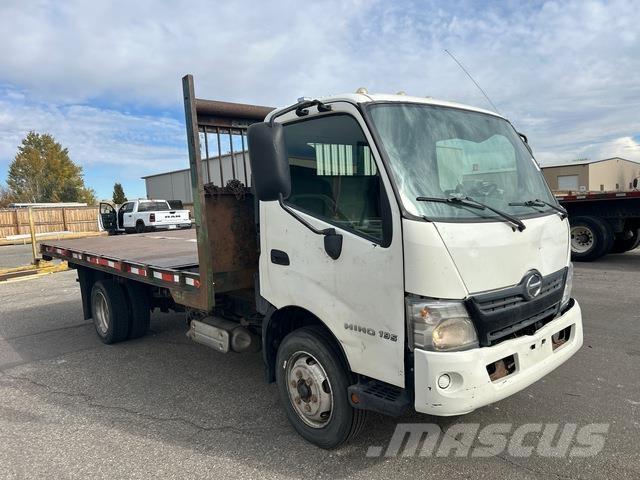 Hino 195 Lastbiler med tip