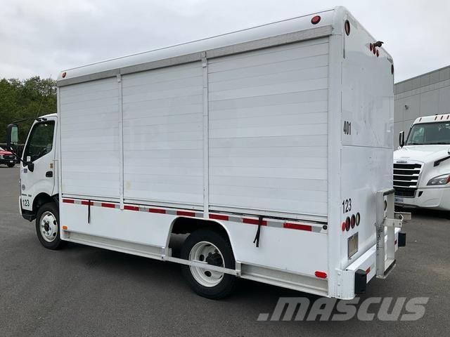 Hino 195H Lastbiler til transport af drikkevarer