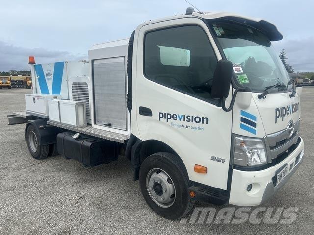 Hino 300 921 Tankvogne - vand