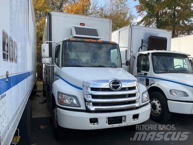 Hino 338 Fast kasse