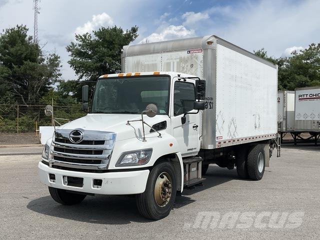 Hino 338 Fast kasse