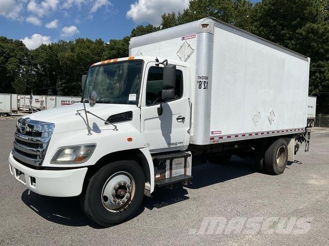 Hino 338 Fast kasse