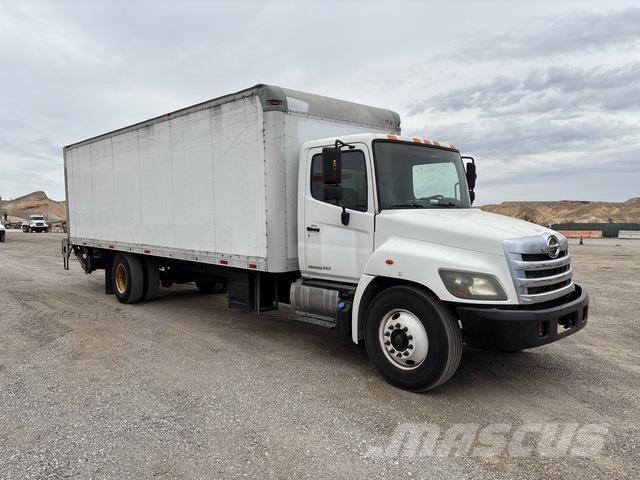 Hino 338 Fast kasse