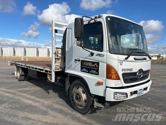 Hino 6D1J Lastbil med lad/Flatbed