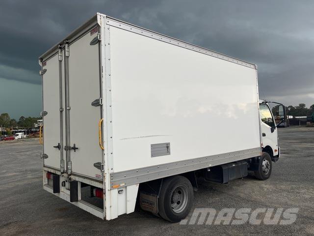 Hino 921 Fast kasse