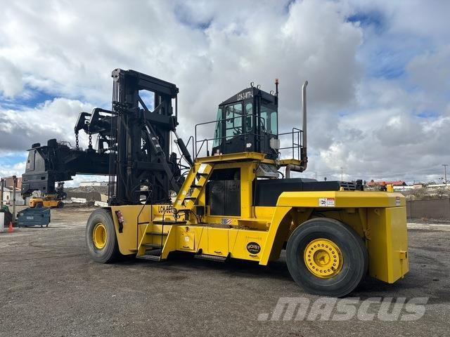 Hoist  Gaffeltruck til containerhåndtering