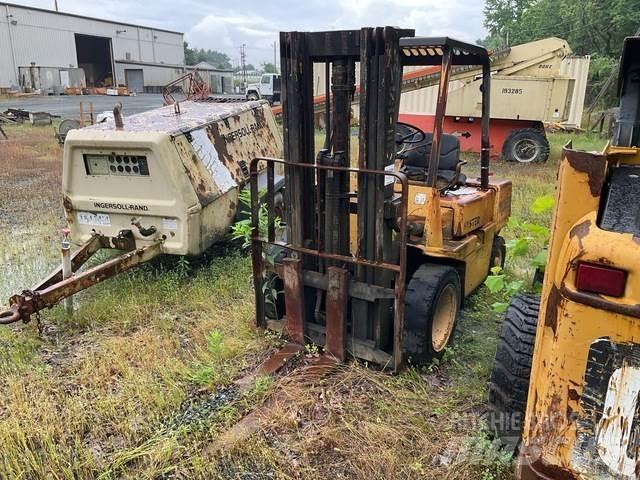 Hyster H68XL Terrængående gaffeltruck