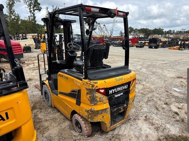 Hyundai 25B-9U El gaffeltrucks